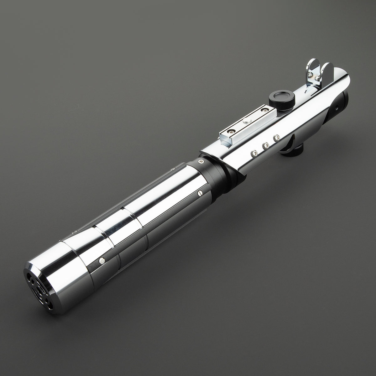 Cloned Apprentice V1 hero saber w/ crystal chamber - Dueling and