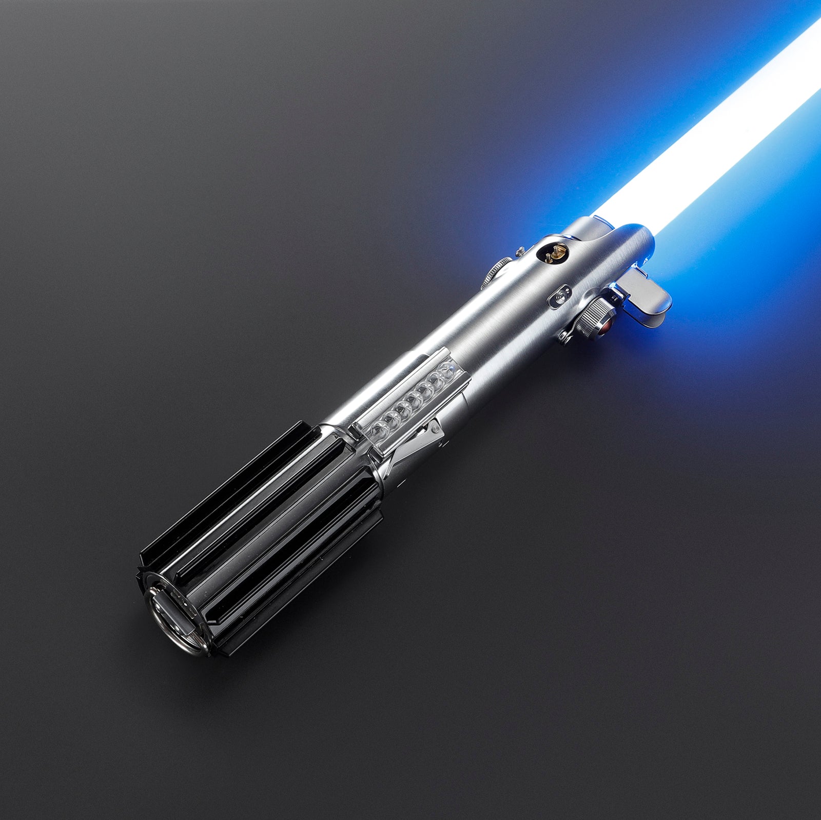 Graflex IV hero saber - Dueling and neopixel lightsabers